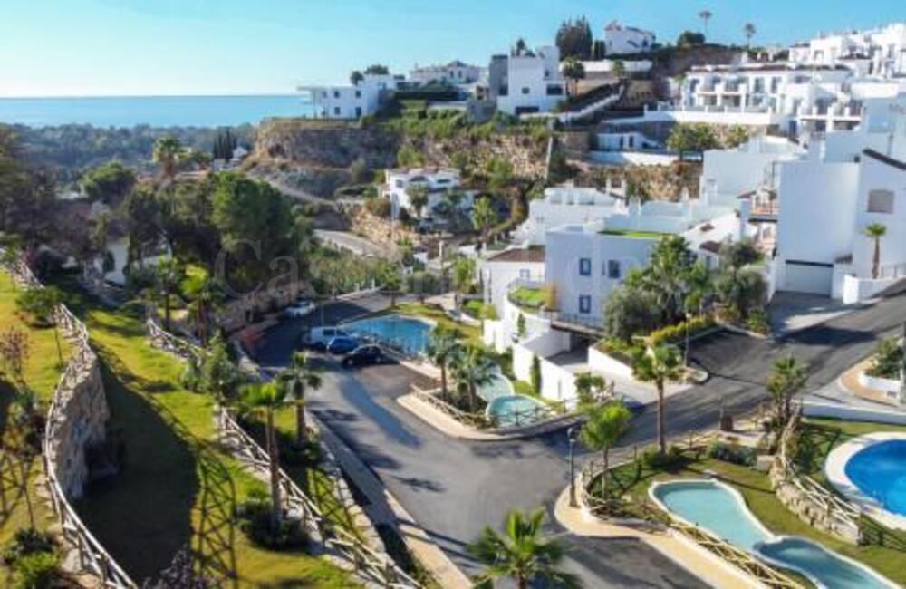 Apartamento en Paraiso Pueblo, Benahavis