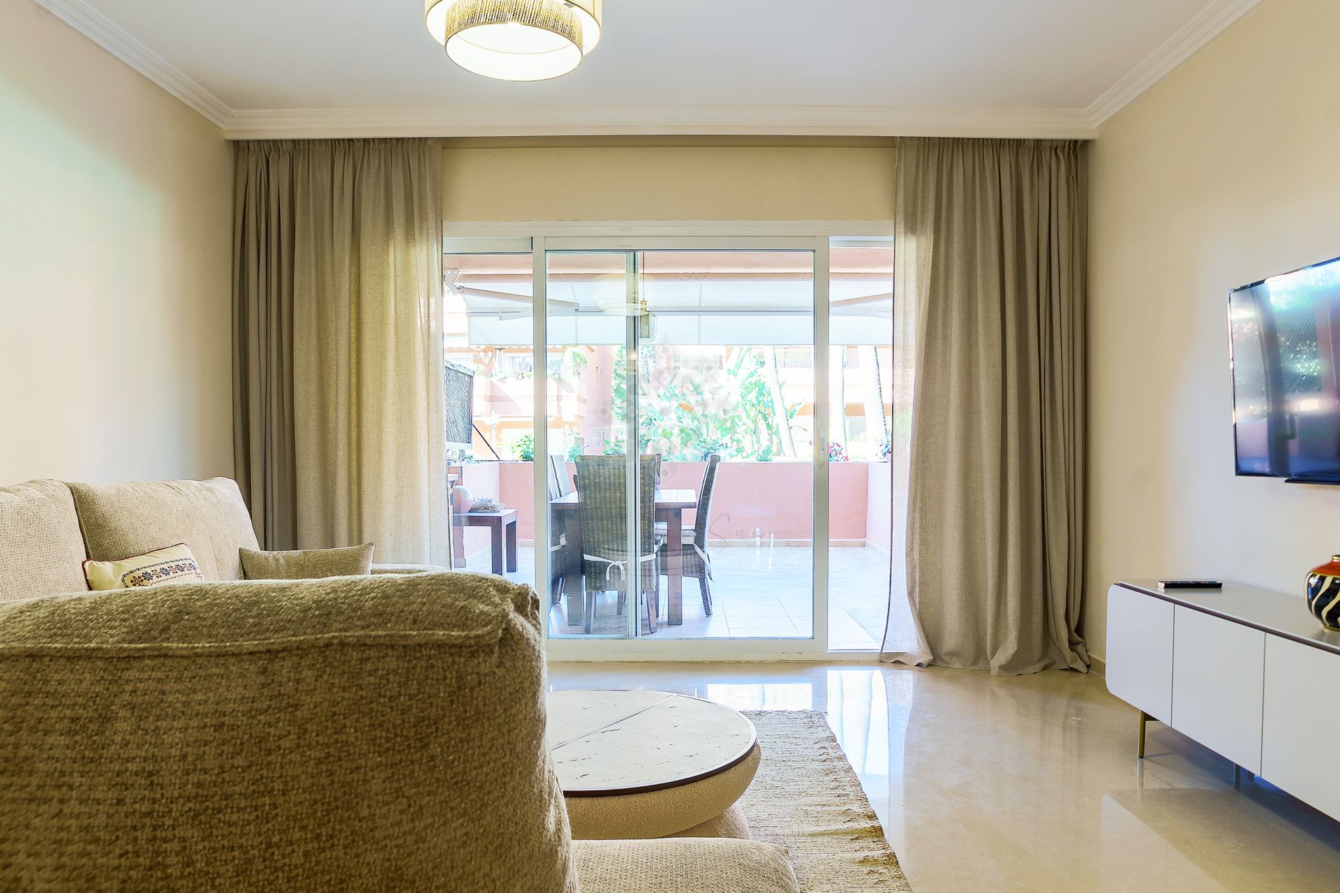 Apartamento Planta Baja en El Embrujo Playa, Marbella
