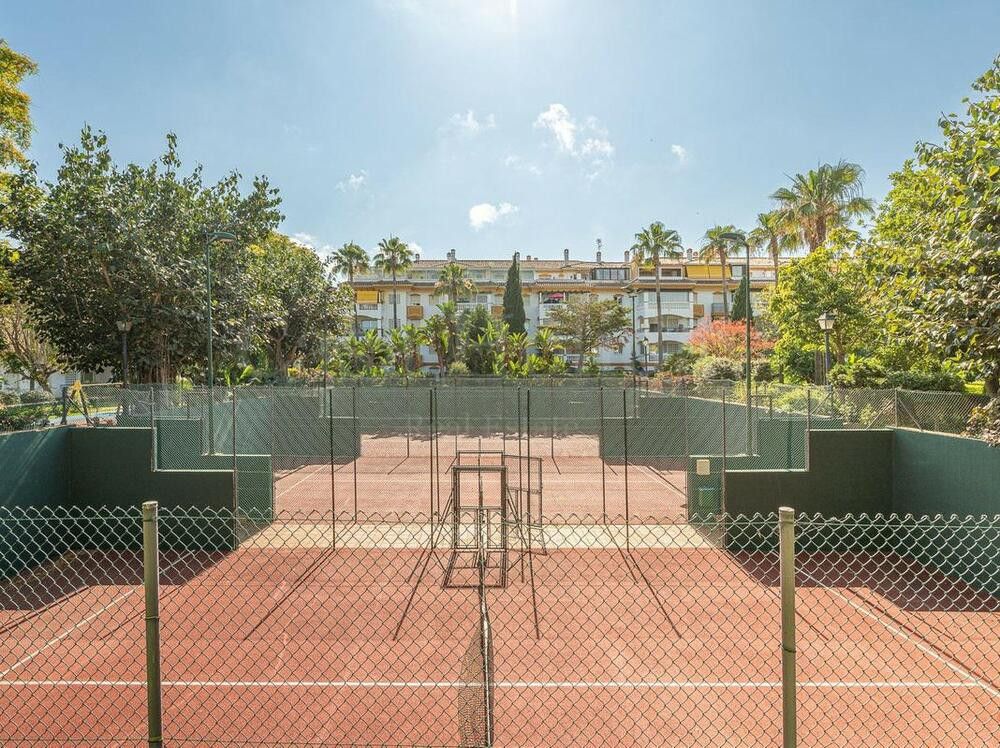 Apartamento Planta Baja en La Dama de Noche, Marbella