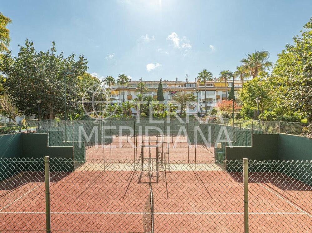 Ground Floor Apartment in La Dama de Noche, Marbella