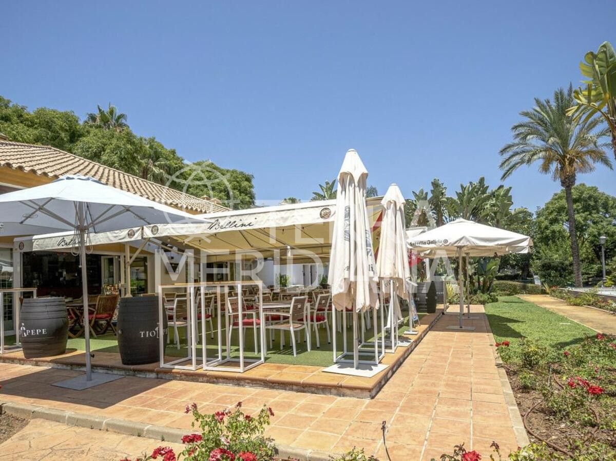 Ground Floor Apartment in La Dama de Noche, Marbella