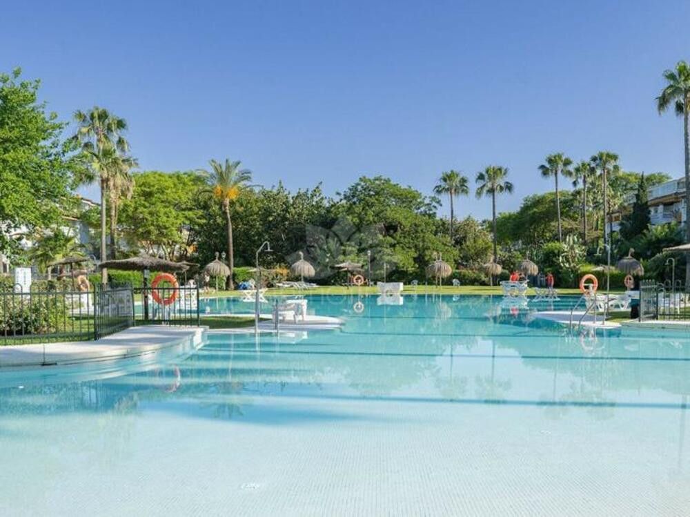 Ground Floor Apartment in La Dama de Noche, Marbella