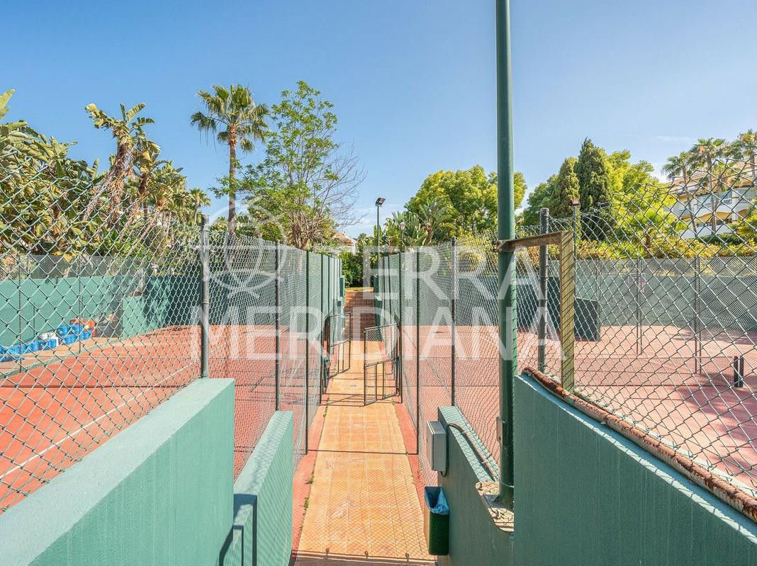 Ground Floor Apartment in La Dama de Noche, Marbella