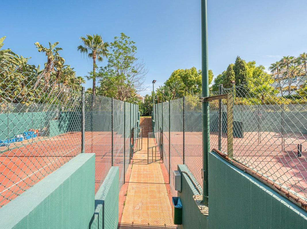 Apartamento Planta Baja en La Dama de Noche, Marbella