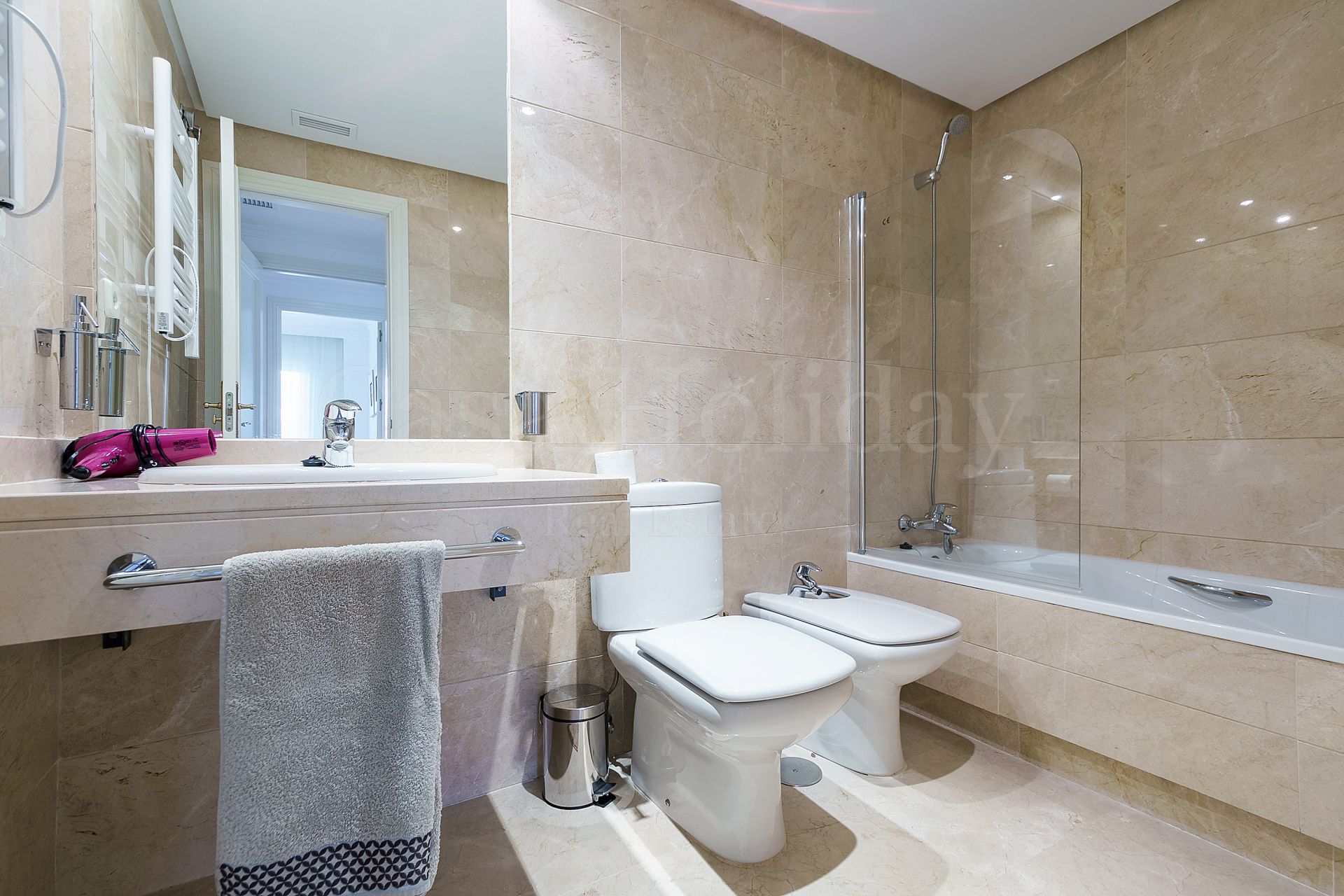 Apartamento Planta Baja en La Dama de Noche, Marbella