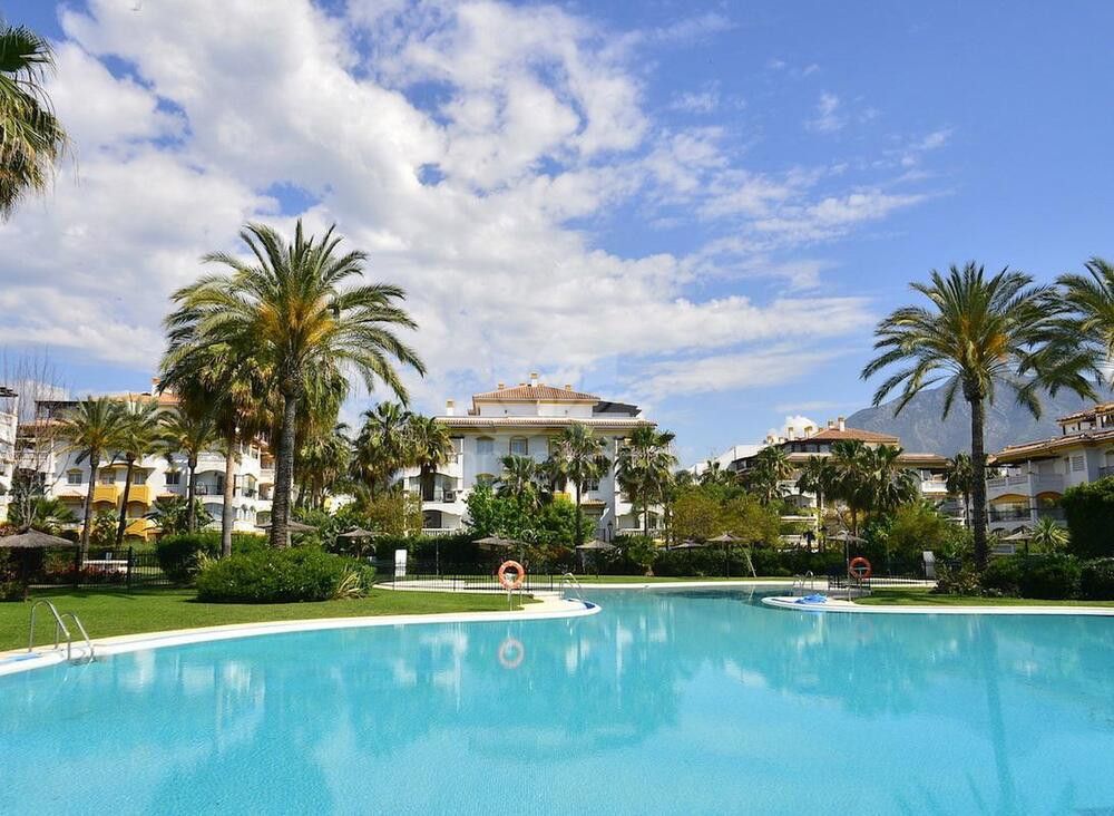 Ground Floor Apartment in La Dama de Noche, Marbella