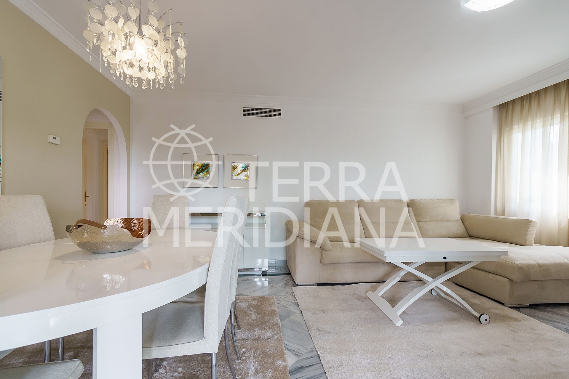 Ground Floor Apartment in La Dama de Noche, Marbella