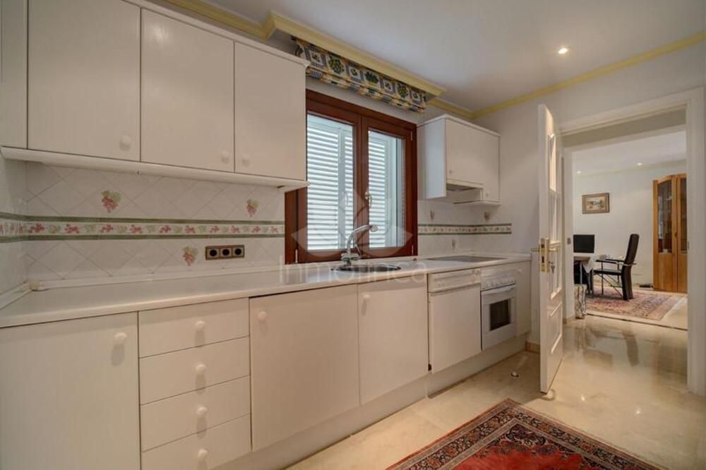 Villa en New Golden Mile, Estepona