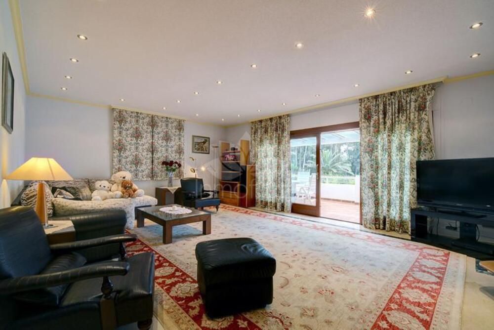 Villa en New Golden Mile, Estepona
