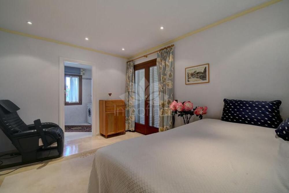 Villa en New Golden Mile, Estepona
