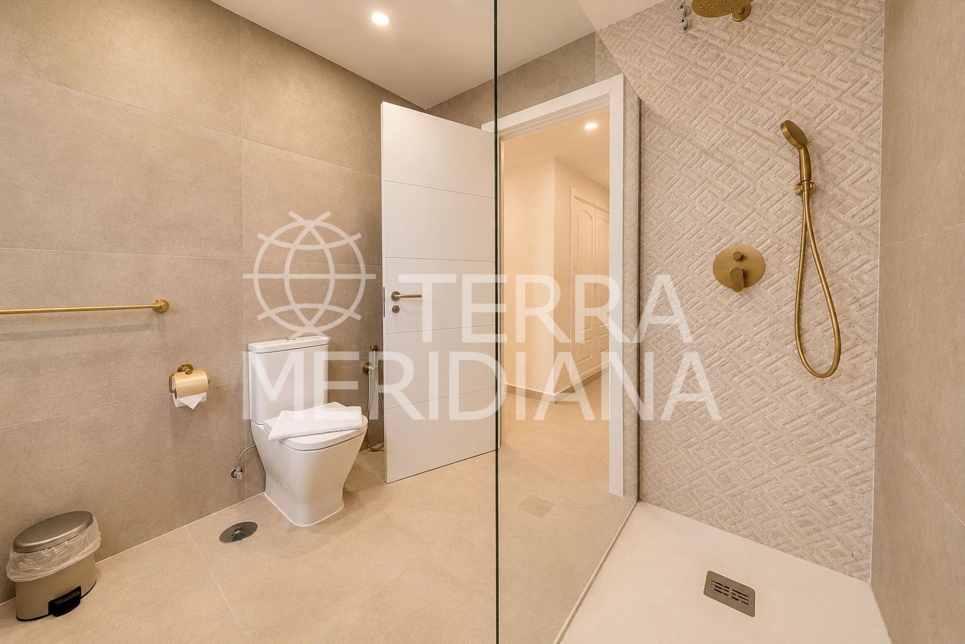 Apartment in Nueva Andalucia, Marbella