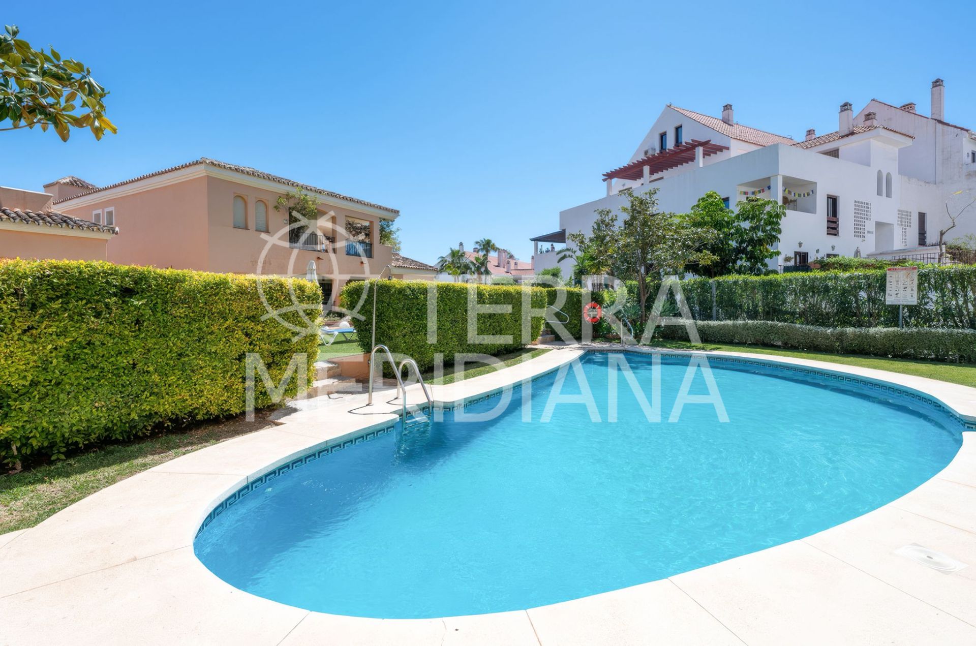 Apartment in Nueva Andalucia, Marbella