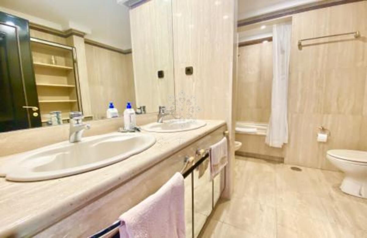 Apartment in Mare Nostrum, Marbella