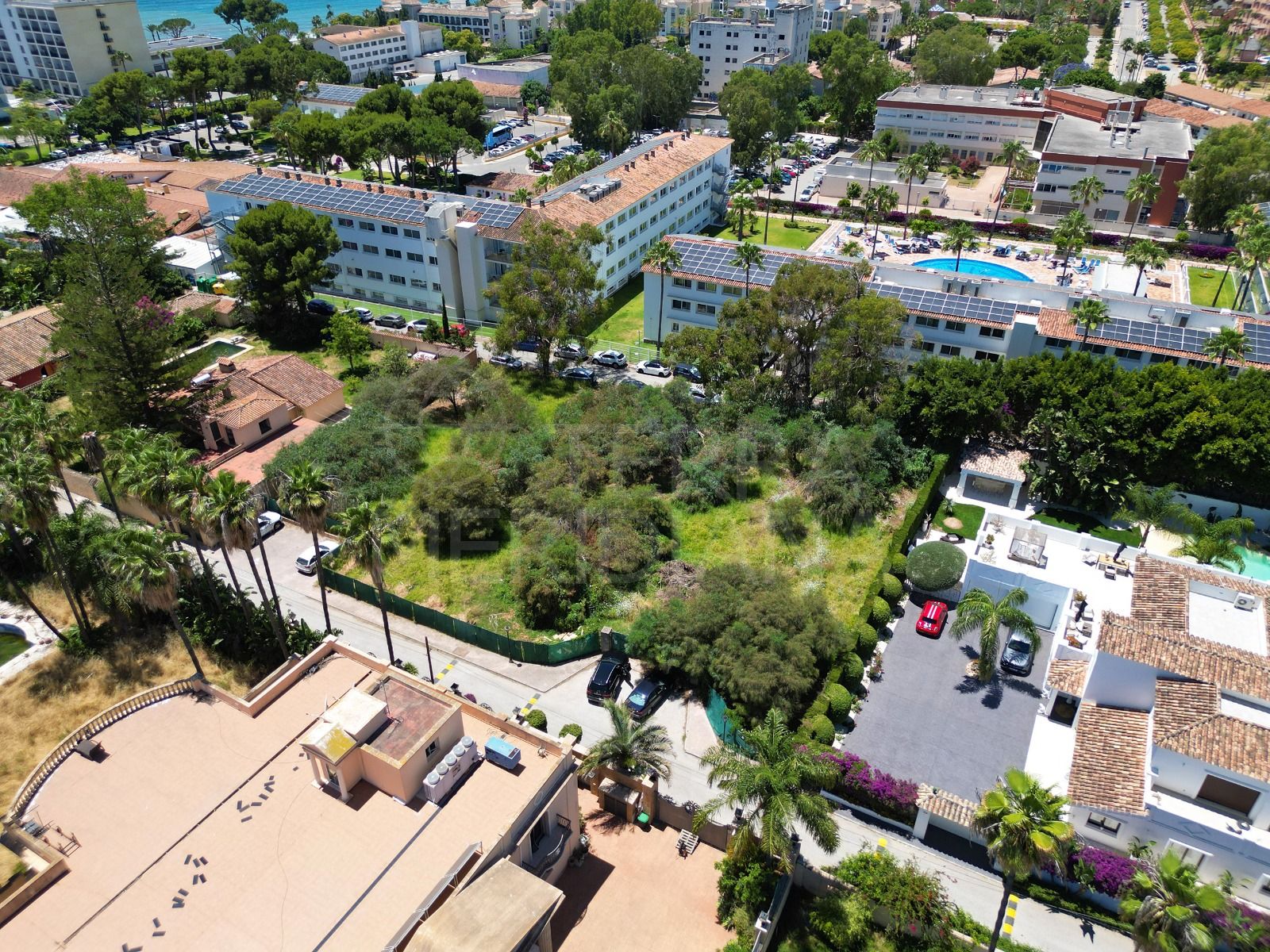 Plot in Estepona East, Estepona