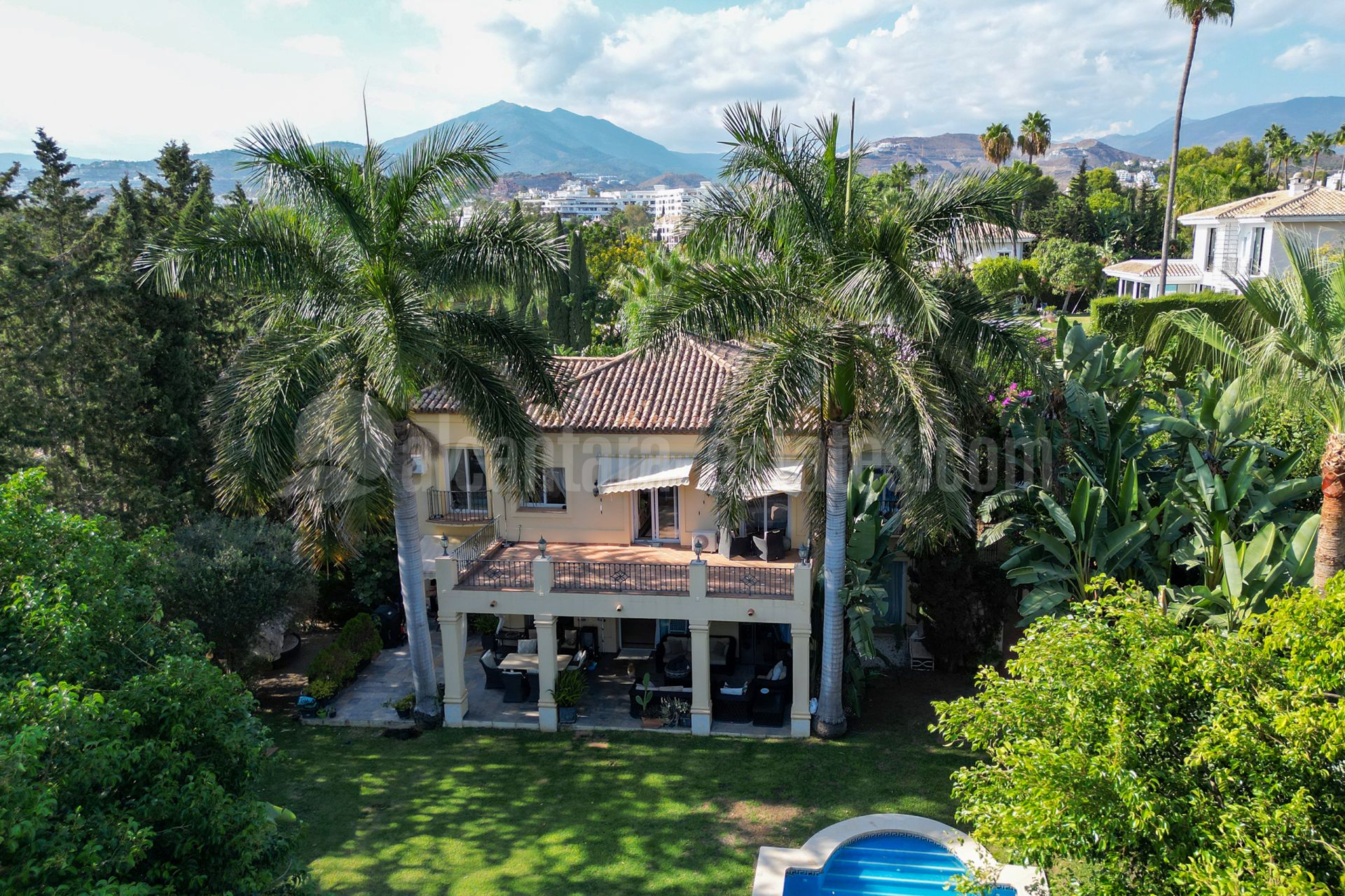 Villa in Las Brisas, Marbella