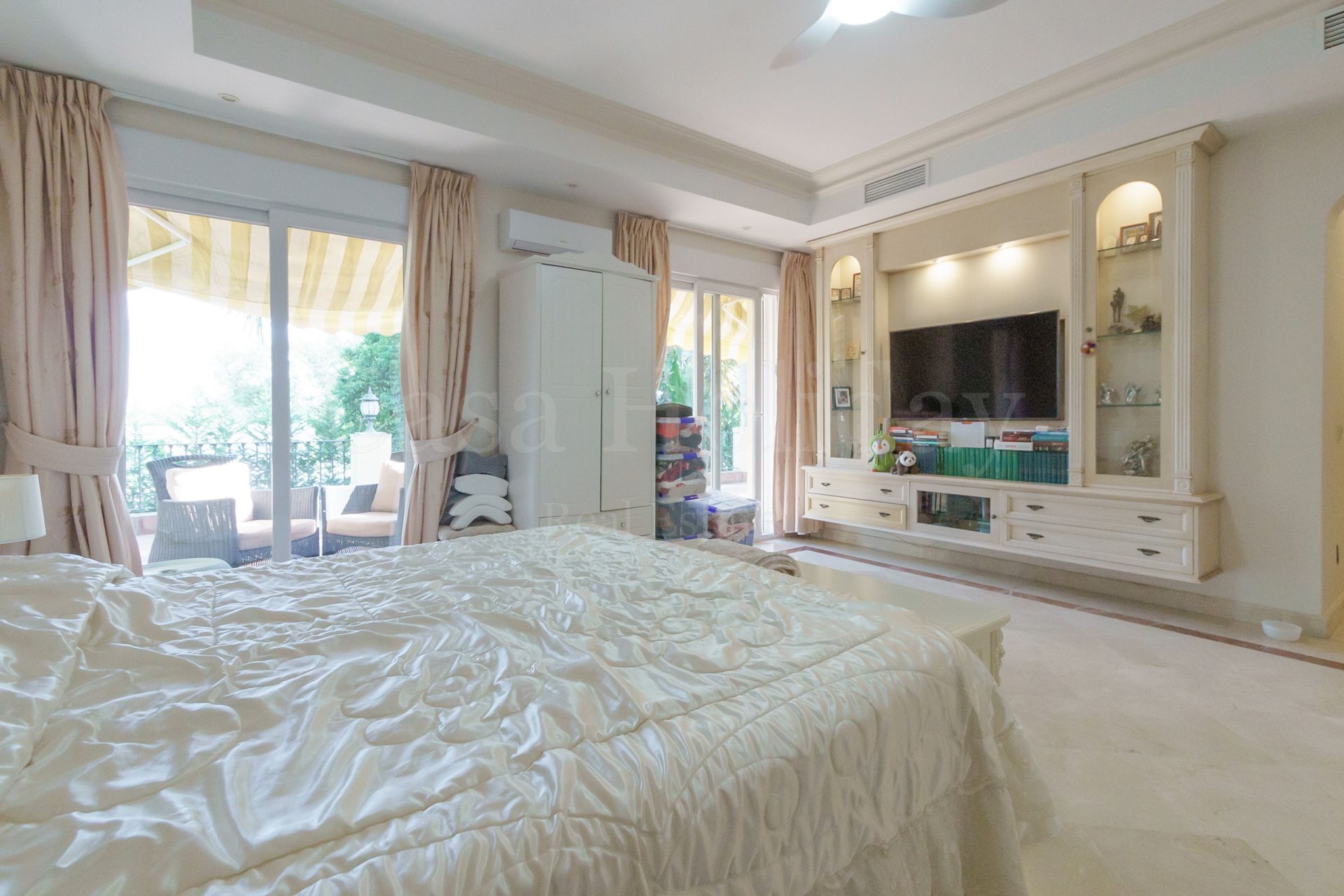 Villa in Las Brisas, Marbella