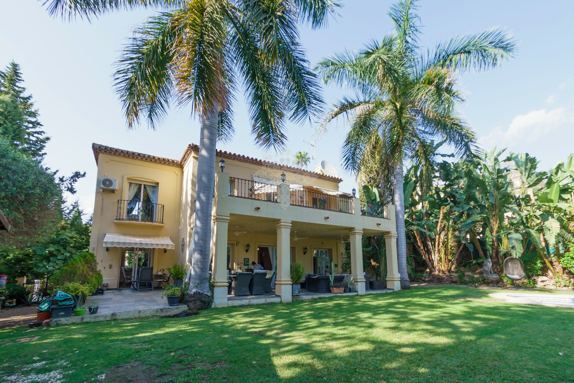 Villa in Las Brisas, Marbella