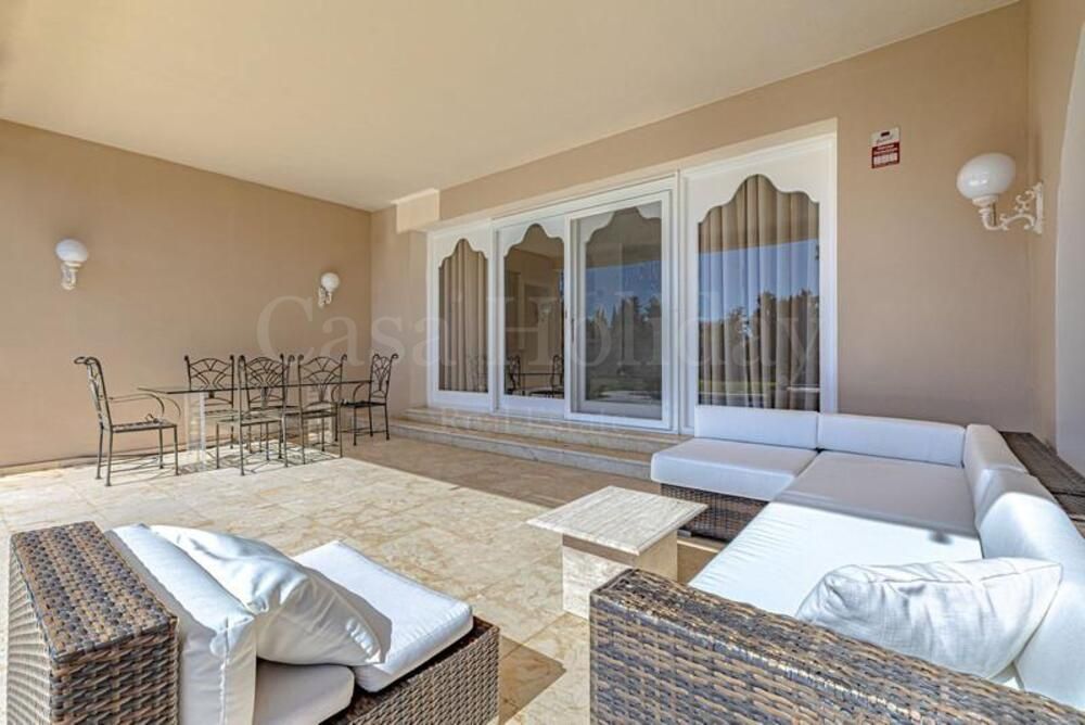 Villa en El Pilar, Estepona