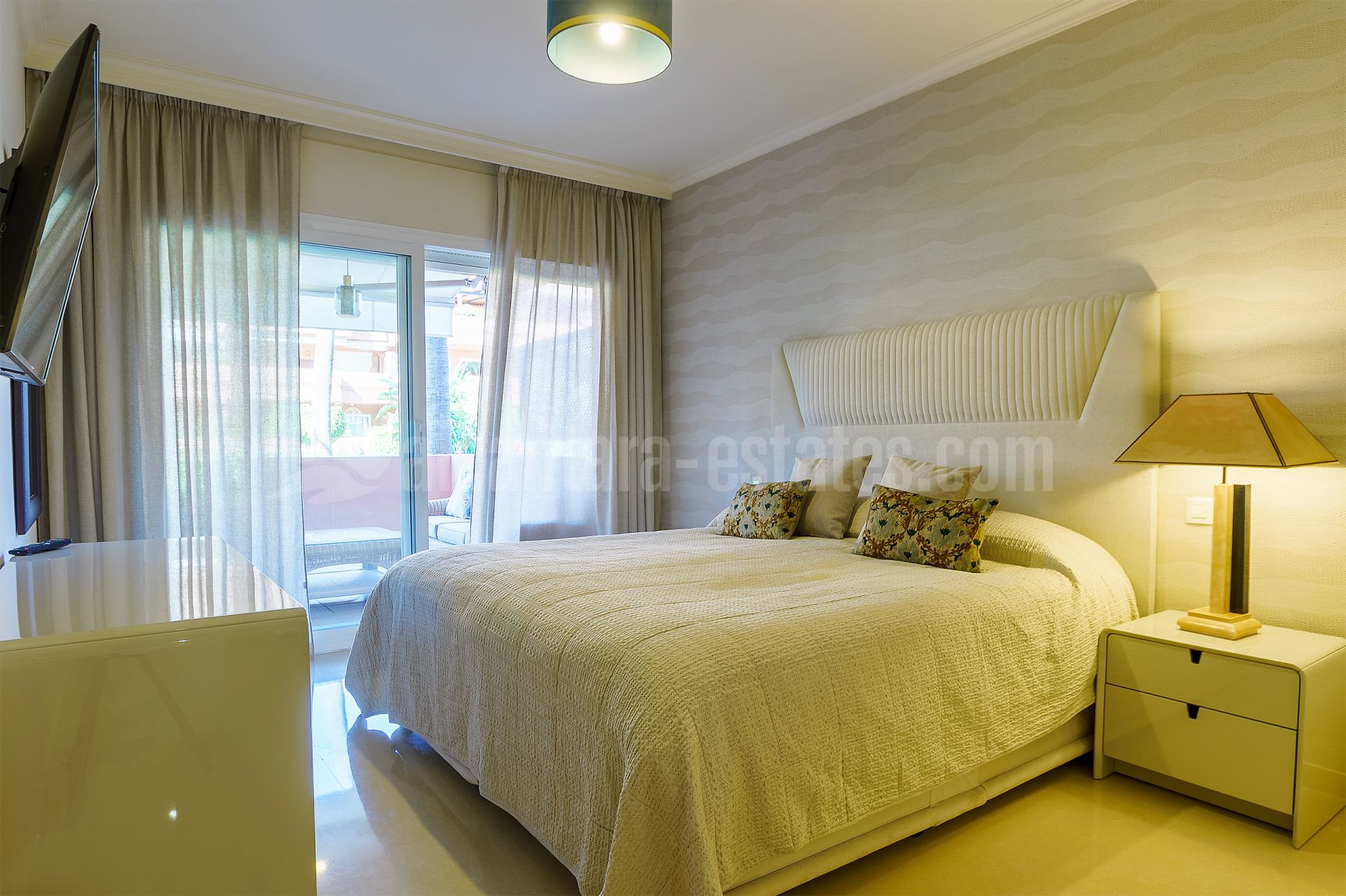 Apartamento Planta Baja en El Embrujo Playa, Marbella