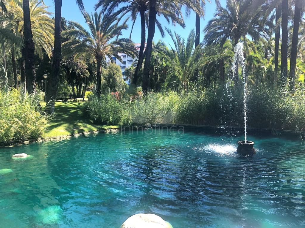 Apartamento en Playas del Duque, Marbella