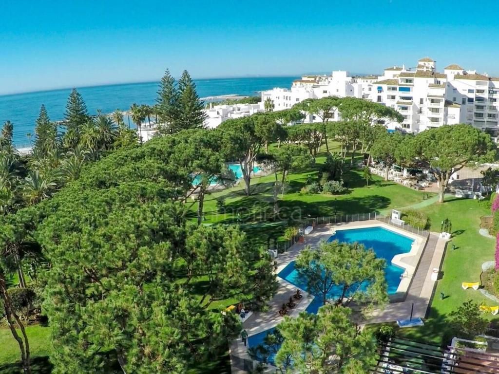 Apartamento en Playas del Duque, Marbella