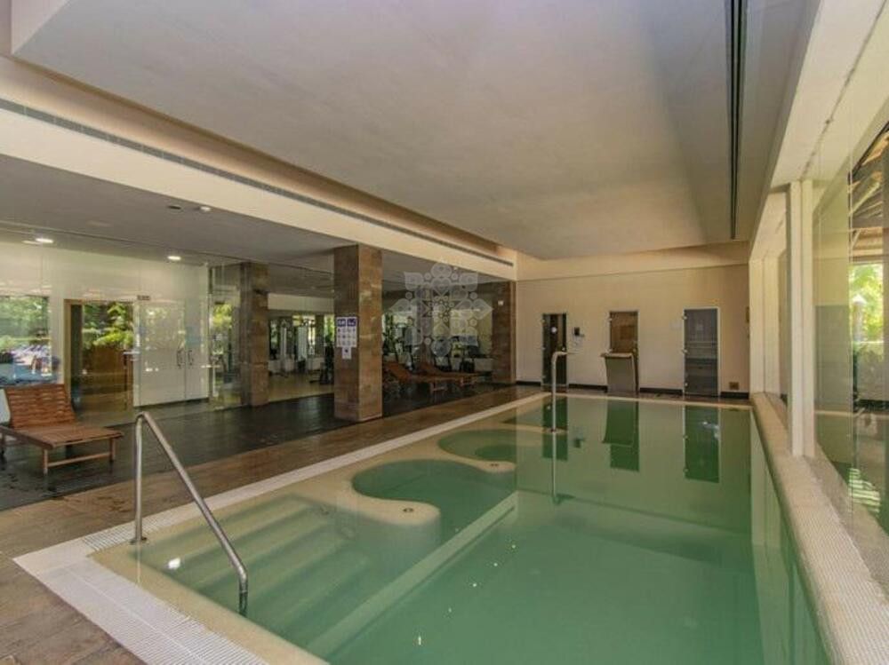 Ground Floor Apartment in Los Capanes del Golf, Benahavis
