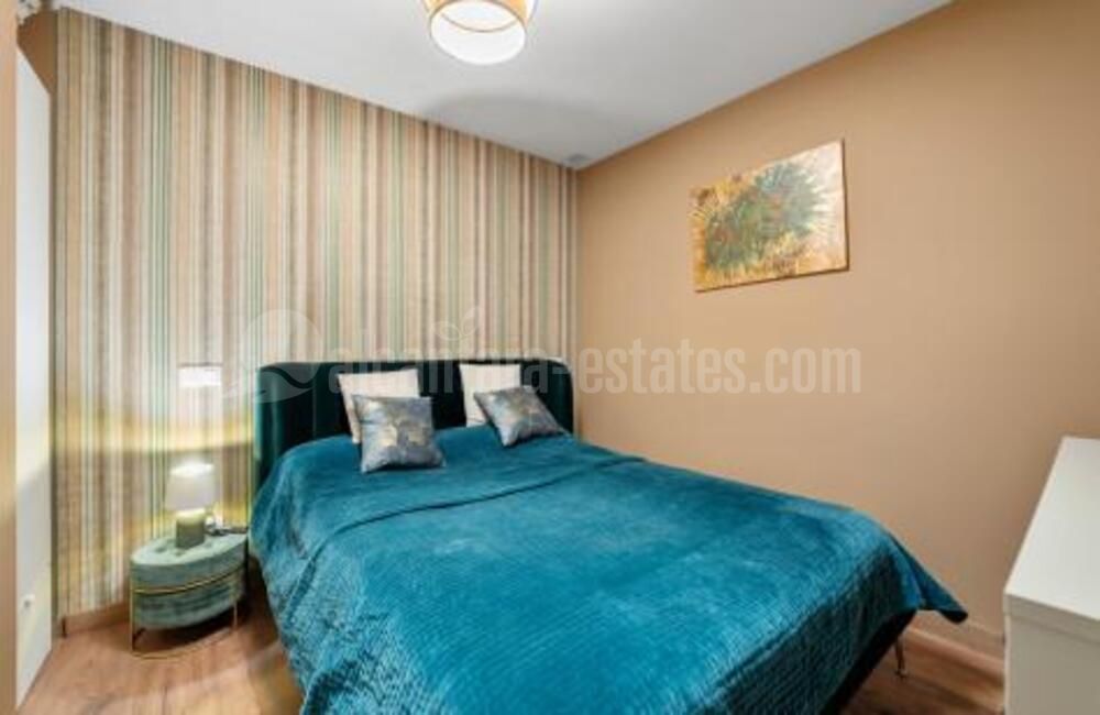 Ground Floor Apartment in Los Capanes del Golf, Benahavis