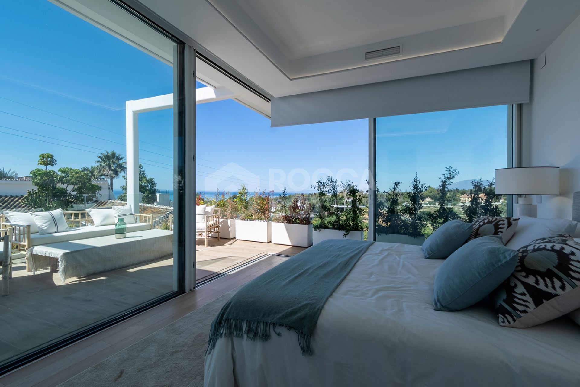 Villa for sale in El Mirador, Marbella City