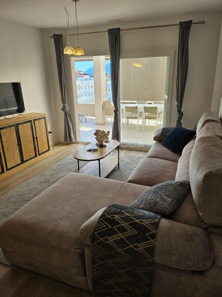 Penthouse for long term rent in La Campana, Nueva Andalucia