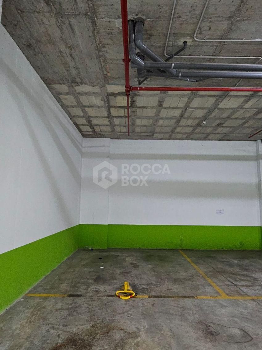 Penthouse for long term rent in La Campana, Nueva Andalucia