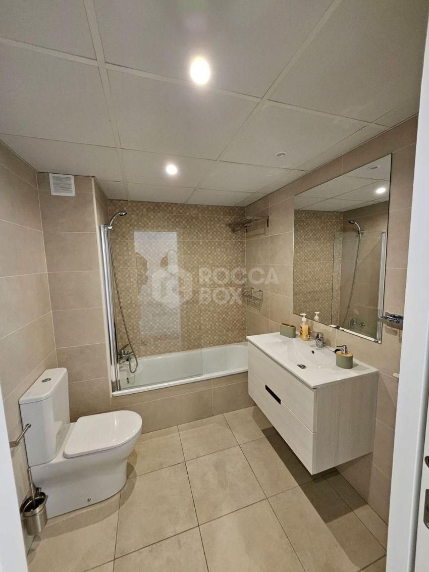 Penthouse for long term rent in La Campana, Nueva Andalucia