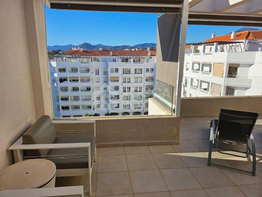 Penthouse for long term rent in La Campana, Nueva Andalucia