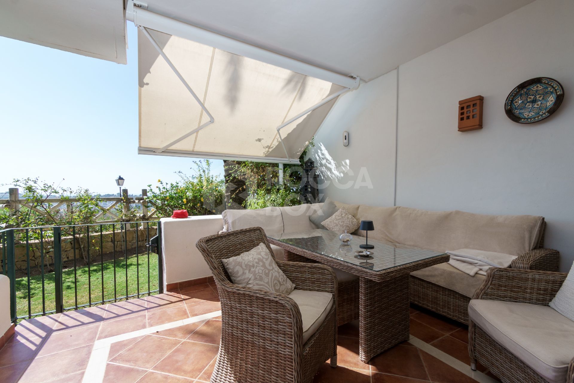 Town House for sale in Mirador del Paraiso, Benahavis