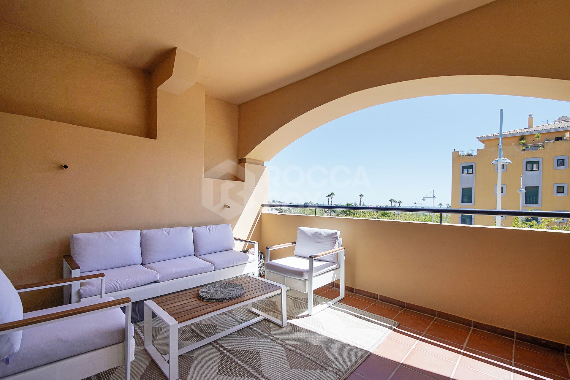 Apartment for sale in Los Naranjos, San Pedro de Alcantara