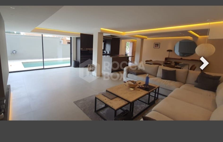 Villa for long term rent in Costabella, Marbella East