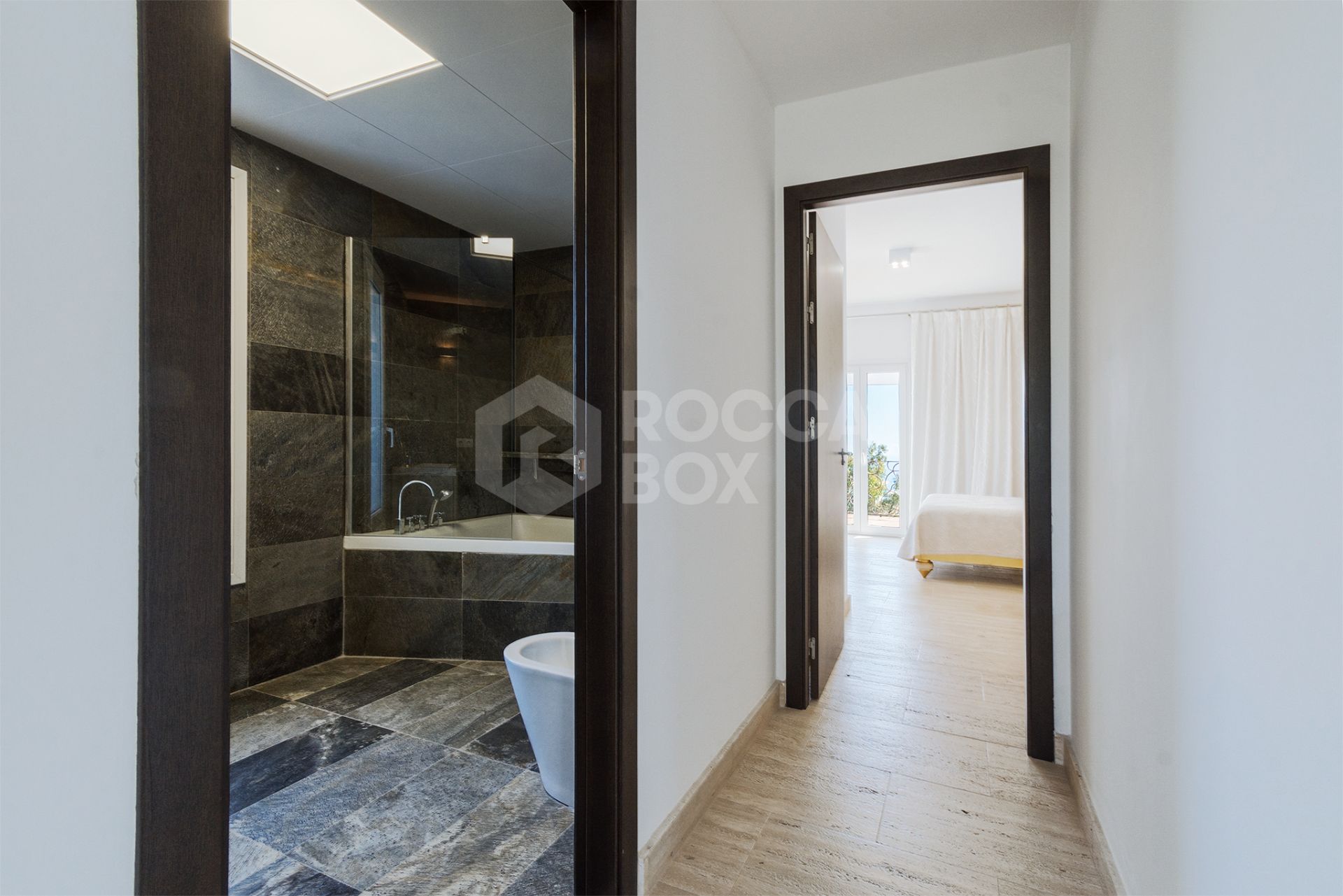 Villa for long term rent in La Paloma, Manilva