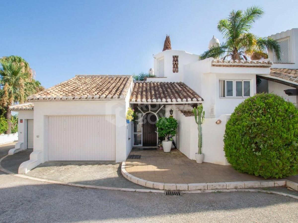 Luxury Semi Detached House in Bahia de Marbella, Marbella East