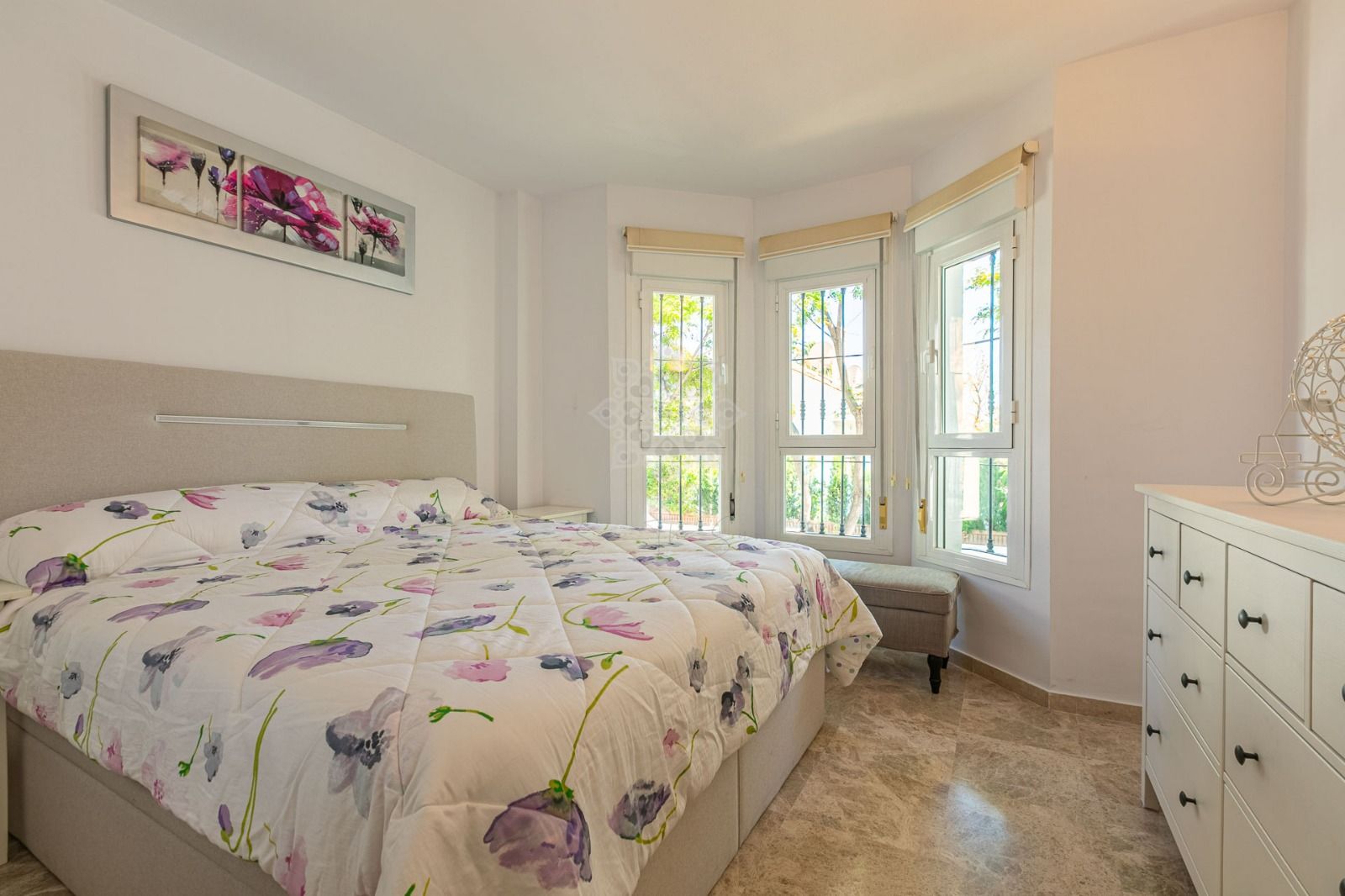 Apartment in Los Naranjos de Marbella, Marbella