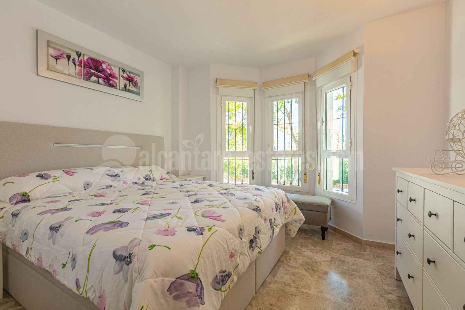 Apartment in Los Naranjos de Marbella, Marbella