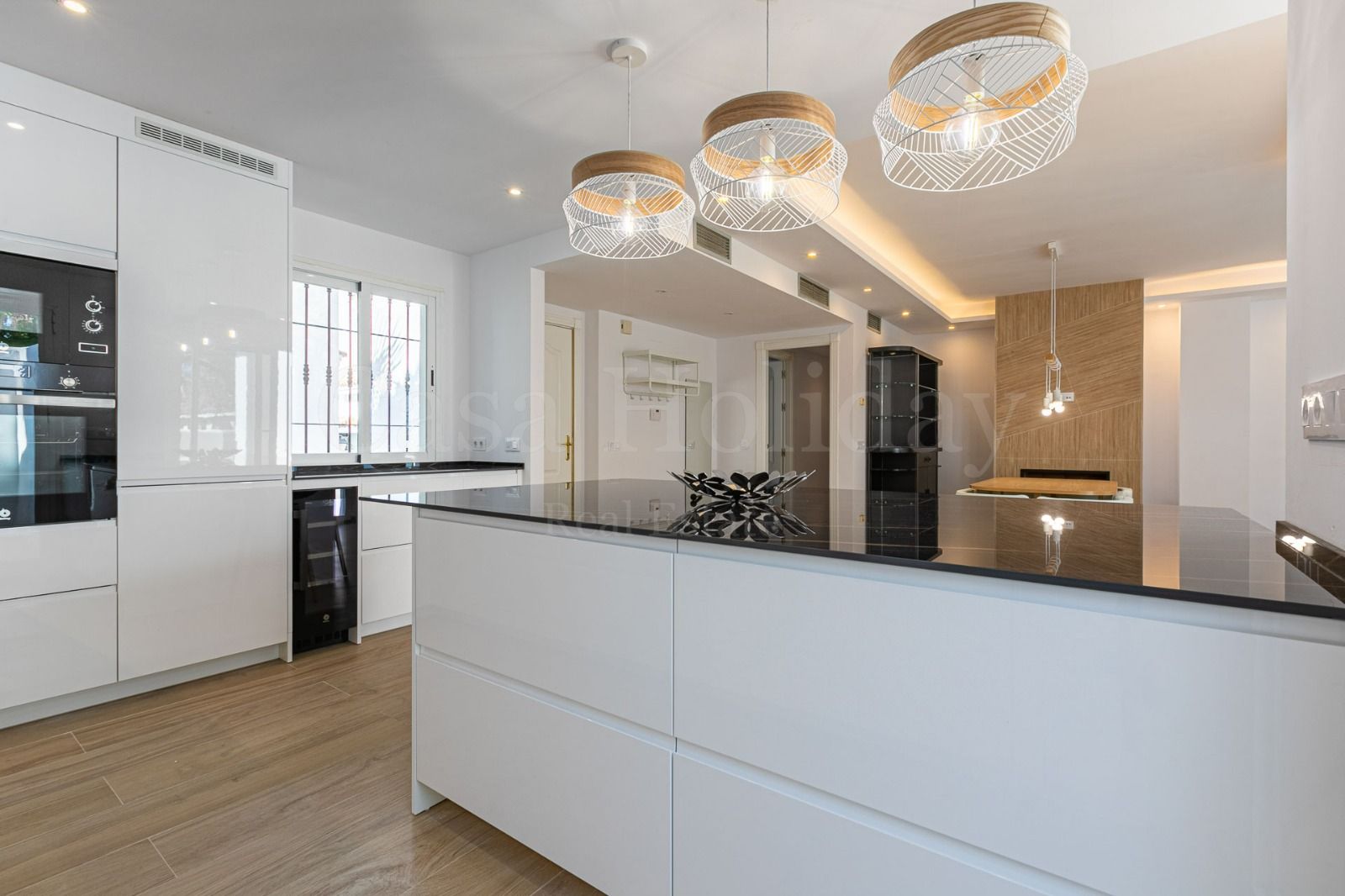 Apartment in Los Naranjos de Marbella, Marbella