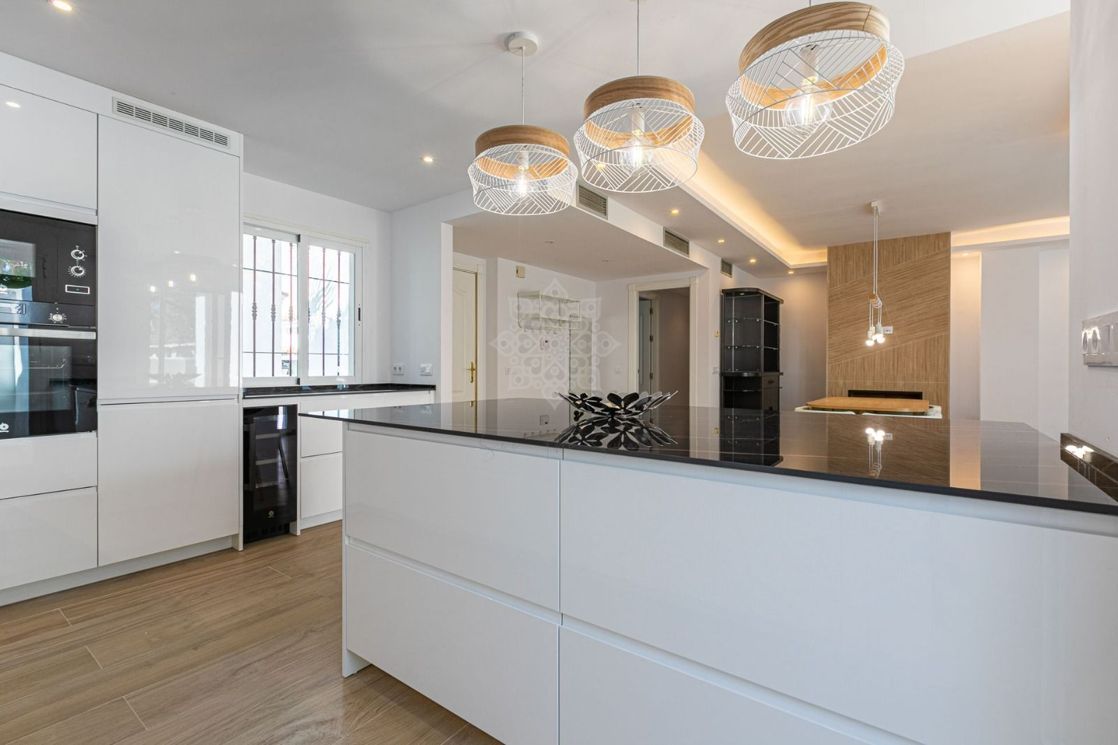 Apartment in Los Naranjos de Marbella, Marbella