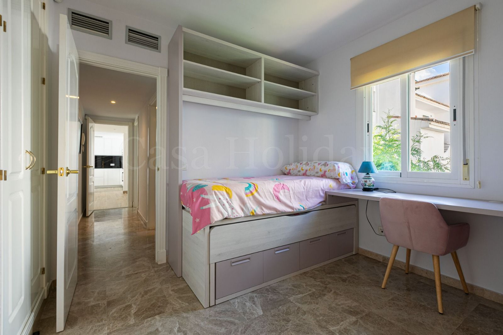 Apartment in Los Naranjos de Marbella, Marbella