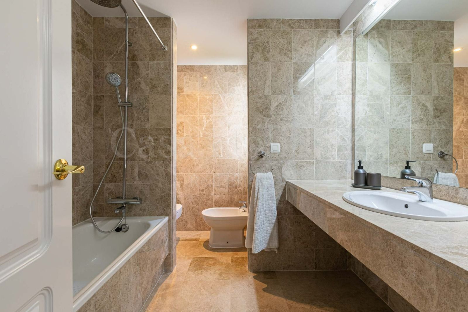 Apartment in Los Naranjos de Marbella, Marbella