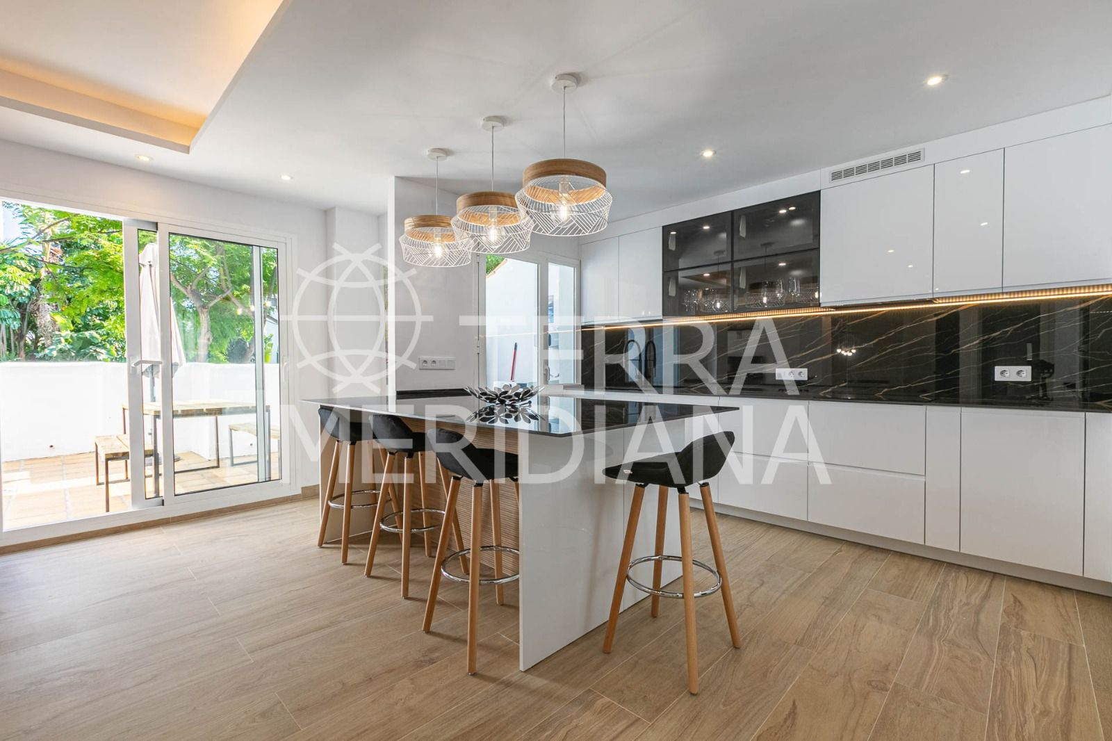 Apartment in Los Naranjos de Marbella, Marbella