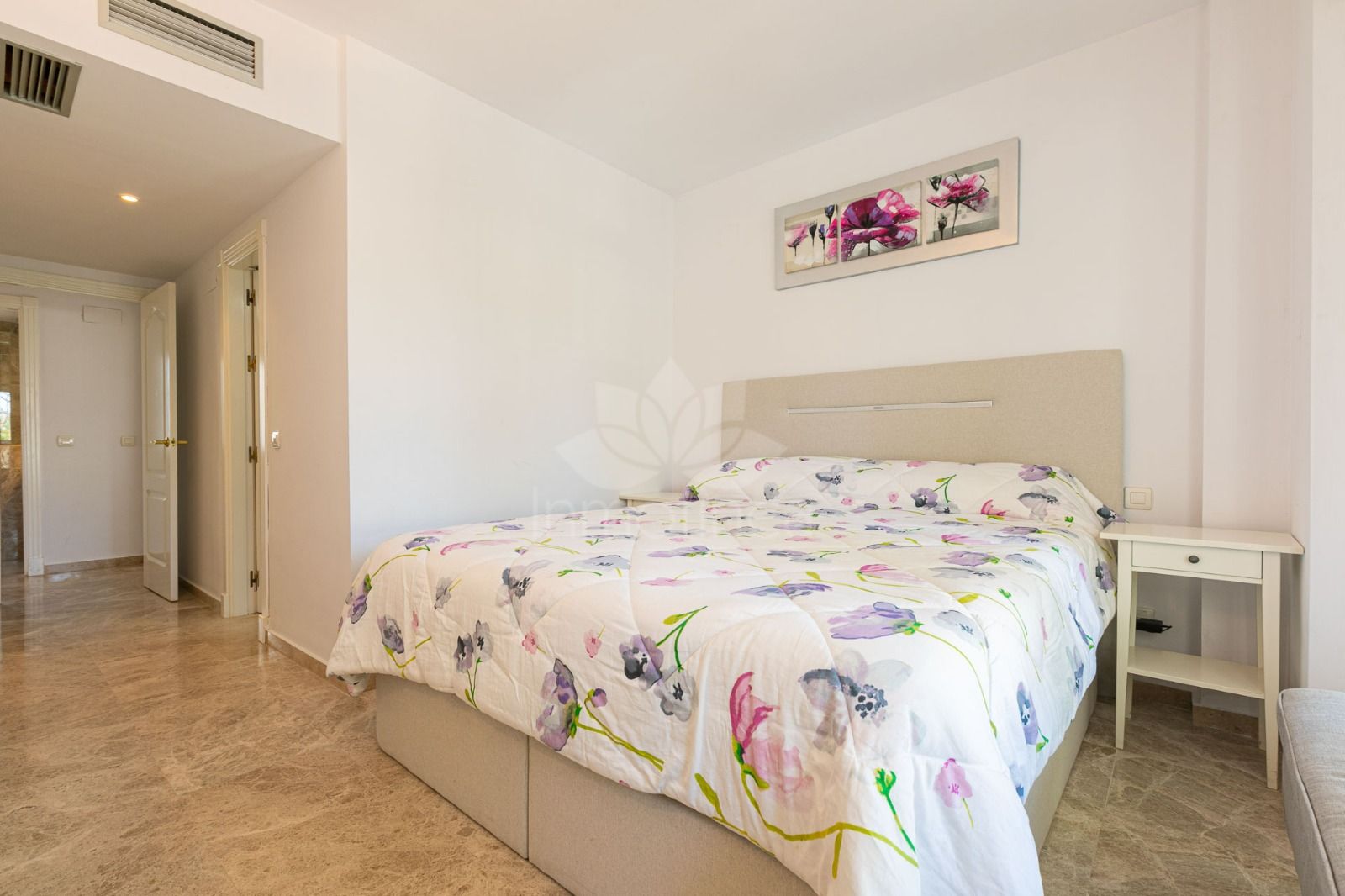 Apartamento en Los Naranjos de Marbella, Marbella