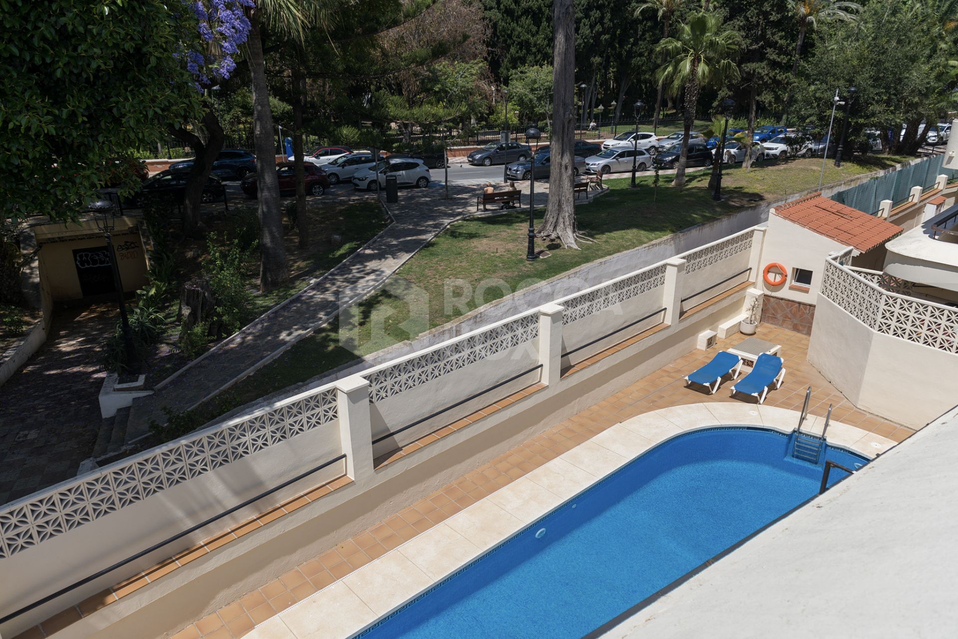 Apartment for sale in Marbella Centro, Marbella for INVERSORES