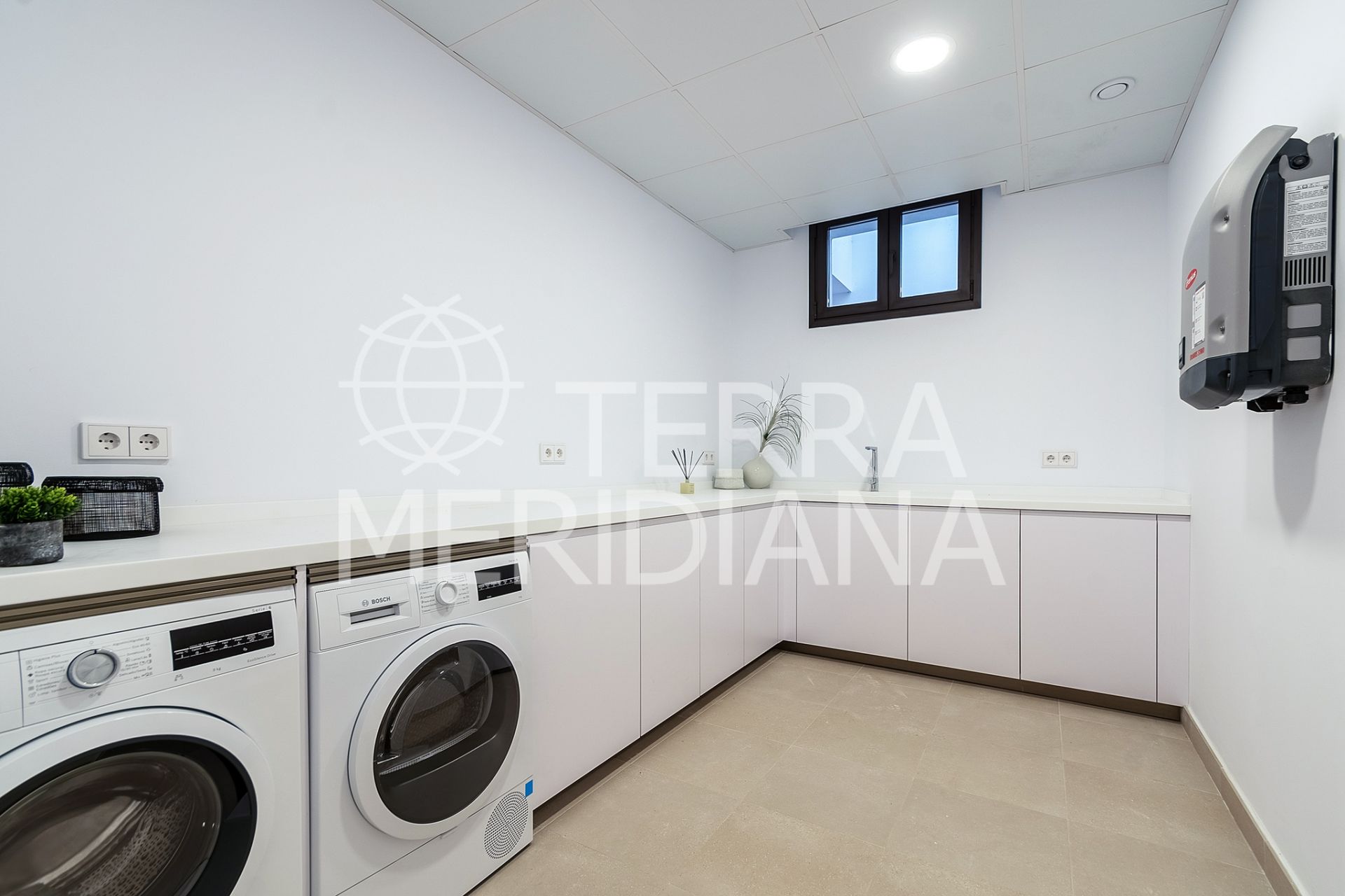 Villa in Marbella Golden Mile, Marbella