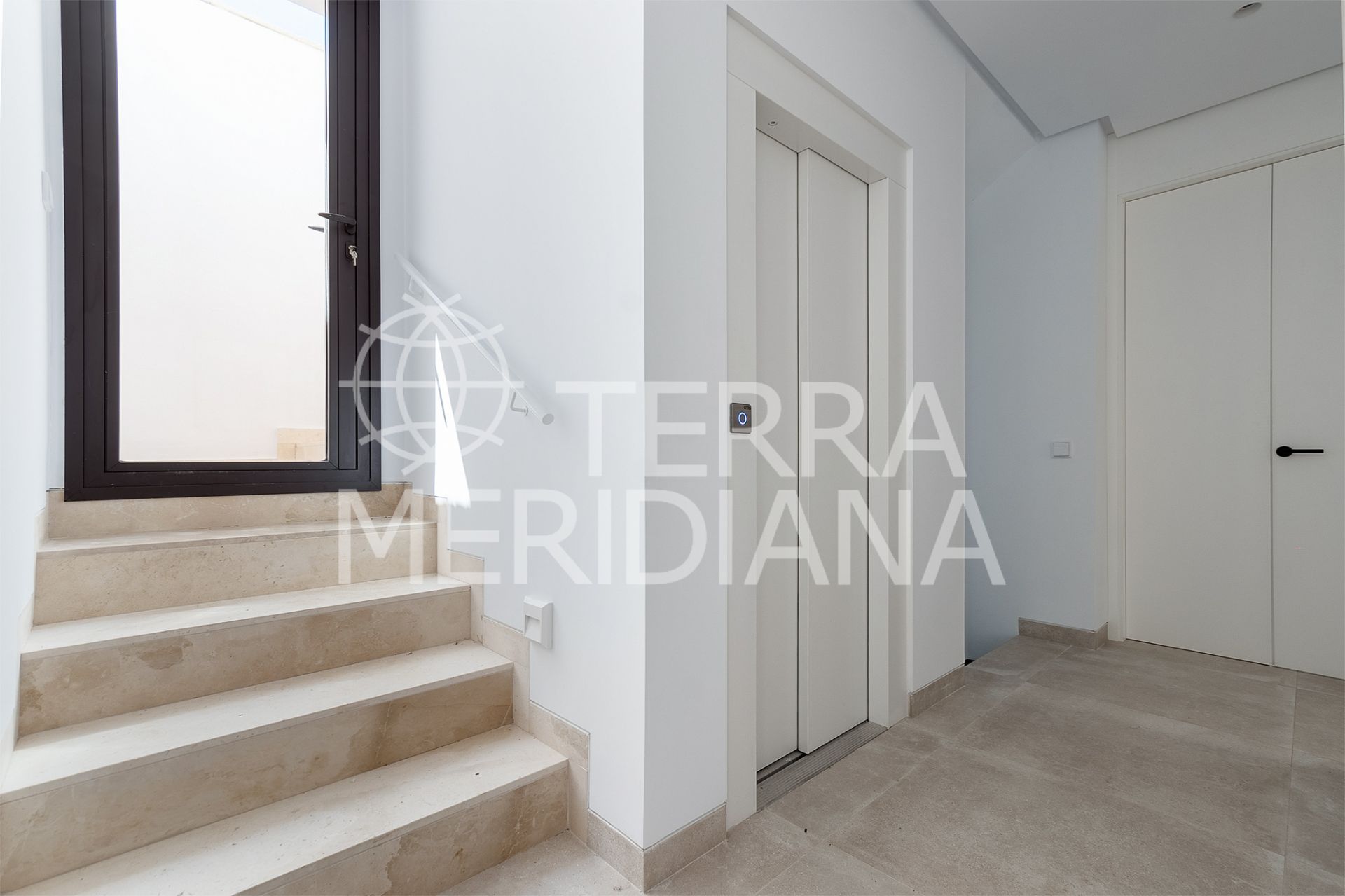 Villa in Marbella Golden Mile, Marbella