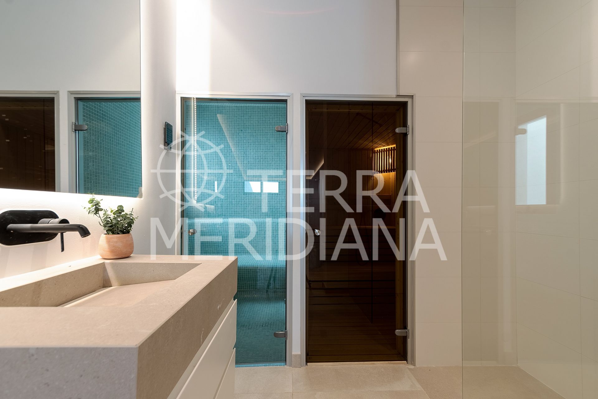 Villa in Marbella Golden Mile, Marbella