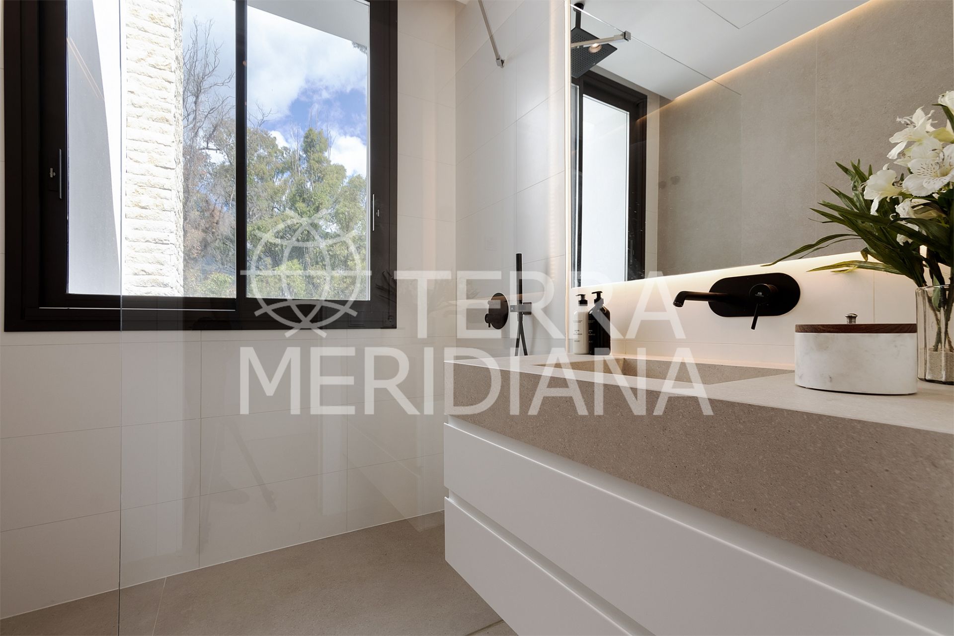 Villa in Marbella Golden Mile, Marbella